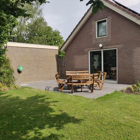 Vakantiehuis Achterhuis Ons Hoekje Houten Esterno foto