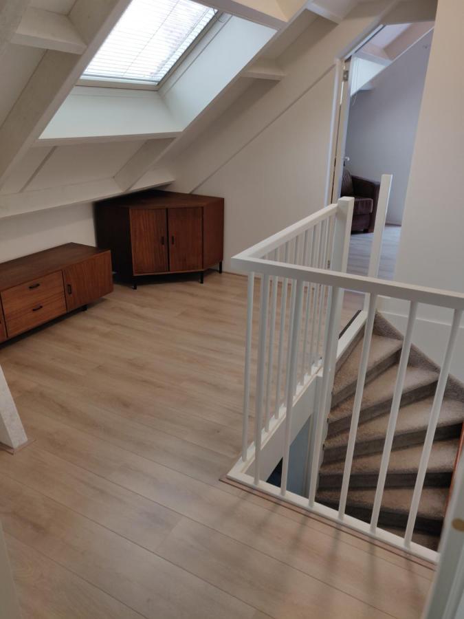 Vakantiehuis Achterhuis Ons Hoekje Houten Esterno foto